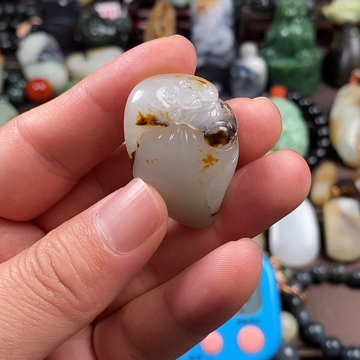 和田玉挂件未镶嵌啊*