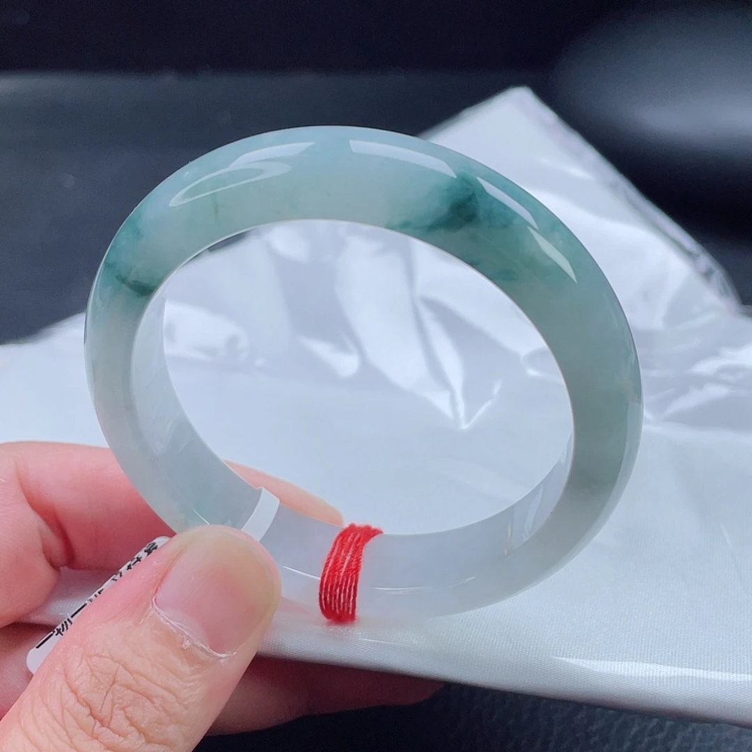 翡翠未镶嵌手镯正圈53.5