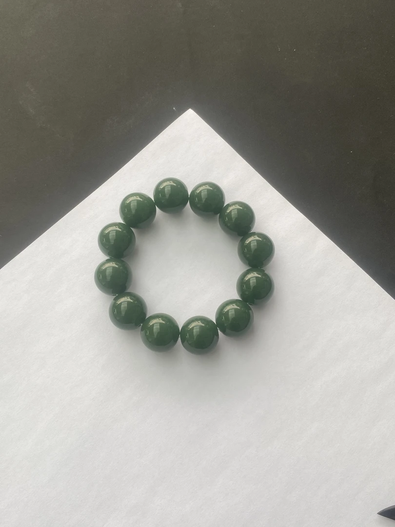 A-6 菠菜绿圆珠卡18精品时尚绿手串！多样性发一！