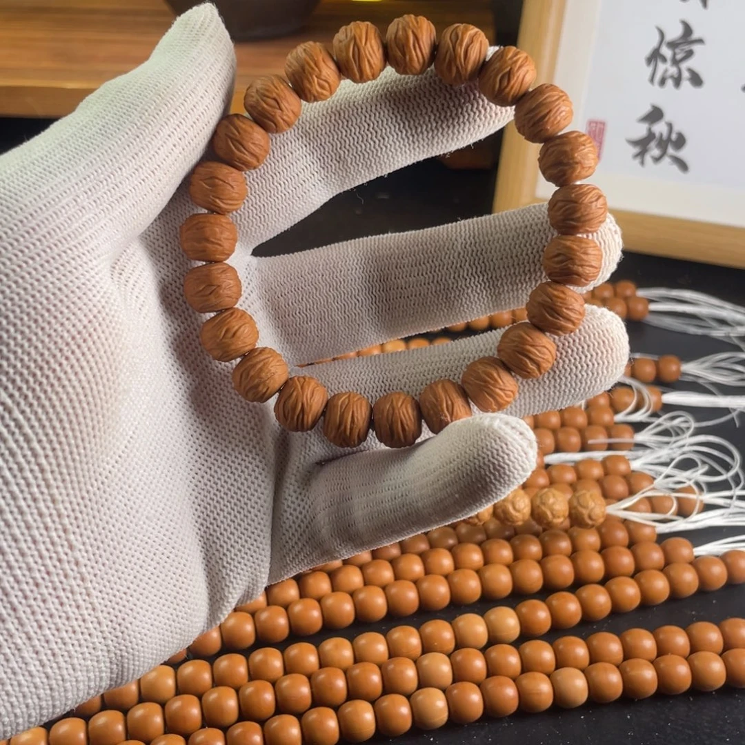 i***.猴头核桃吊坠破茧猴头核桃全品