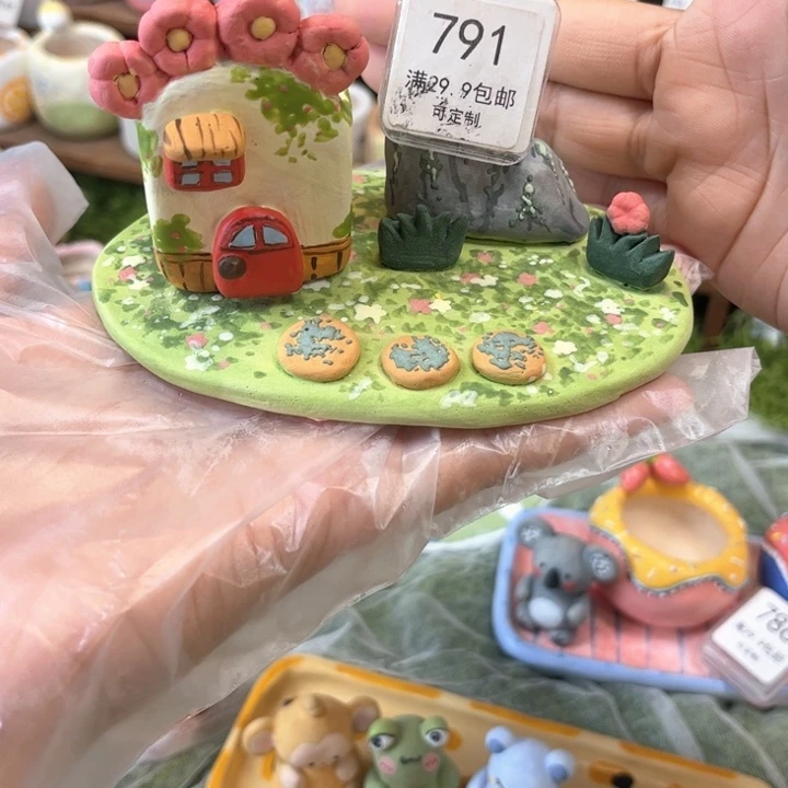 发***哈791房子套装花盆手绘