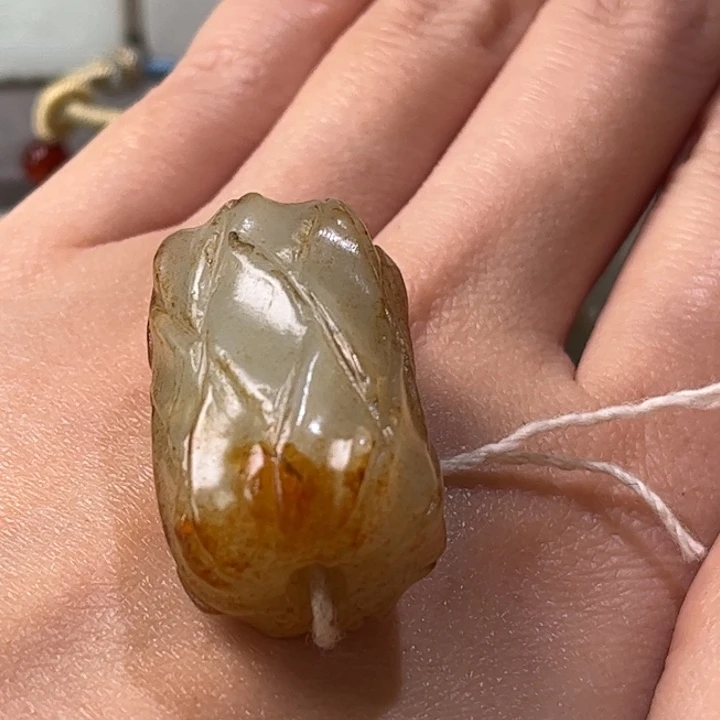 和田玉挂件未镶嵌一****生