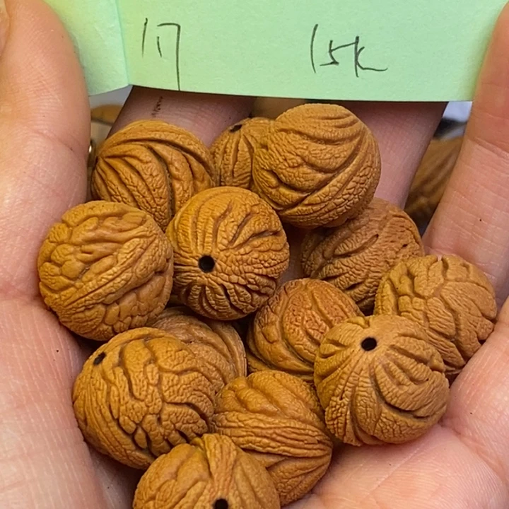 桃核吊坠秦岭龙纹桃17尺寸