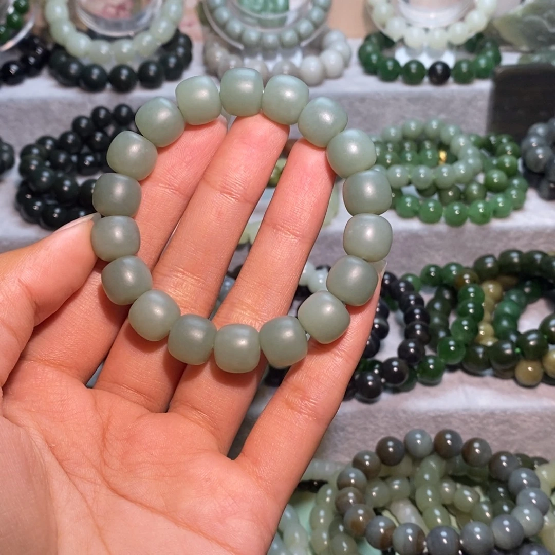 和田玉未镶嵌手链