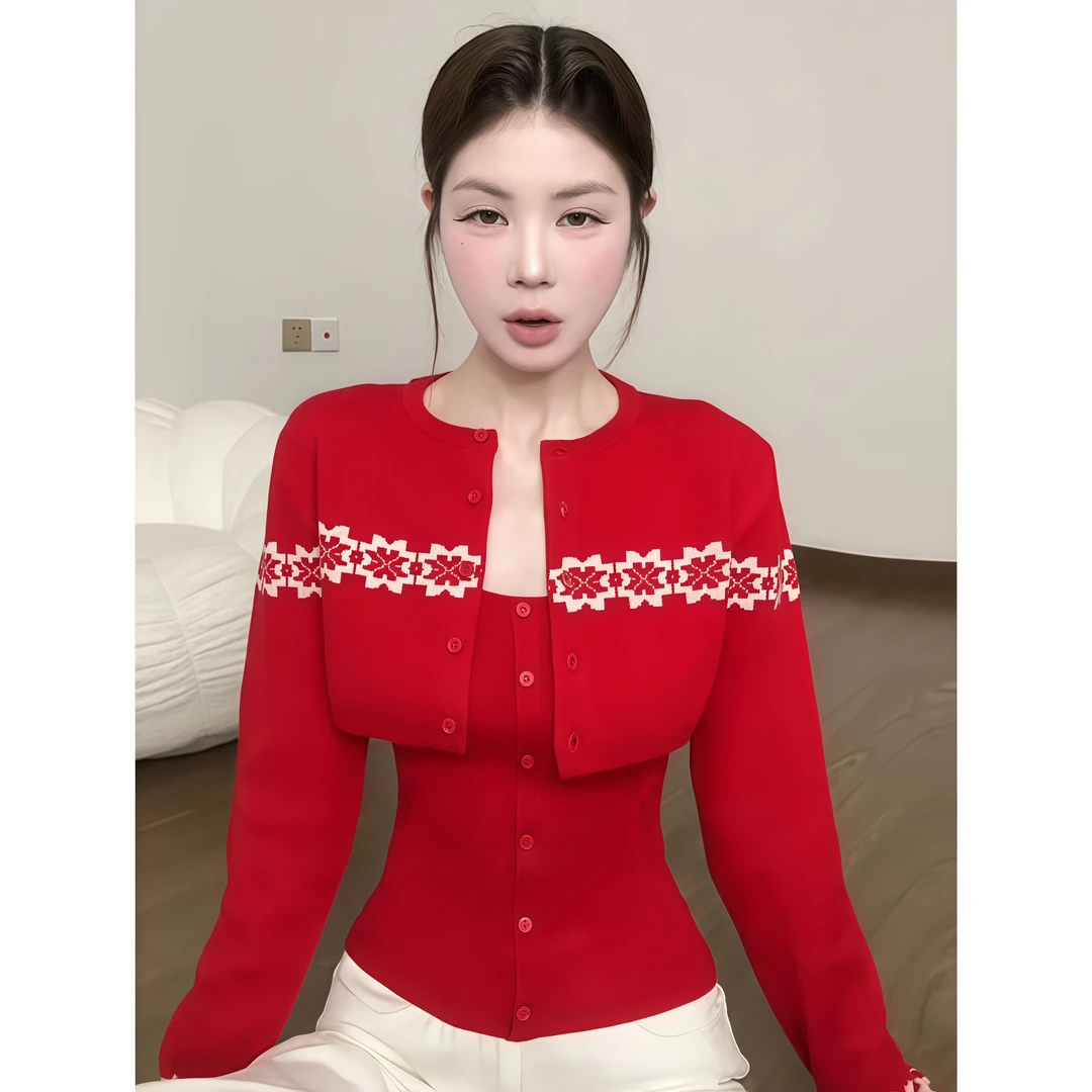 韩系圣诞红气质吊带内心女内搭秋冬季氛围感长袖针织开衫上衣套装