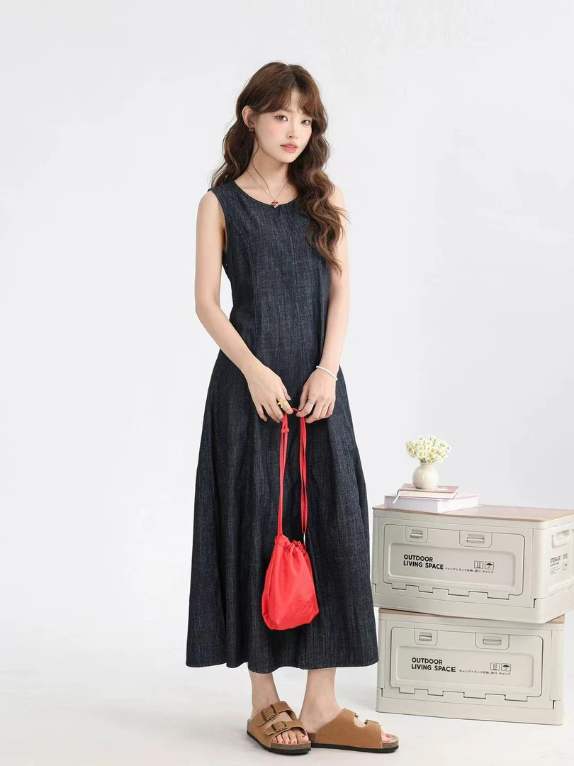 韩版新款气质高级感牛仔无袖修身连衣裙韩范