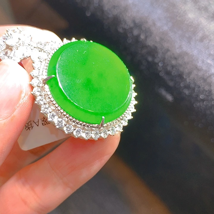 【闪购商品】翡翠颈饰银S925镶嵌翡翠