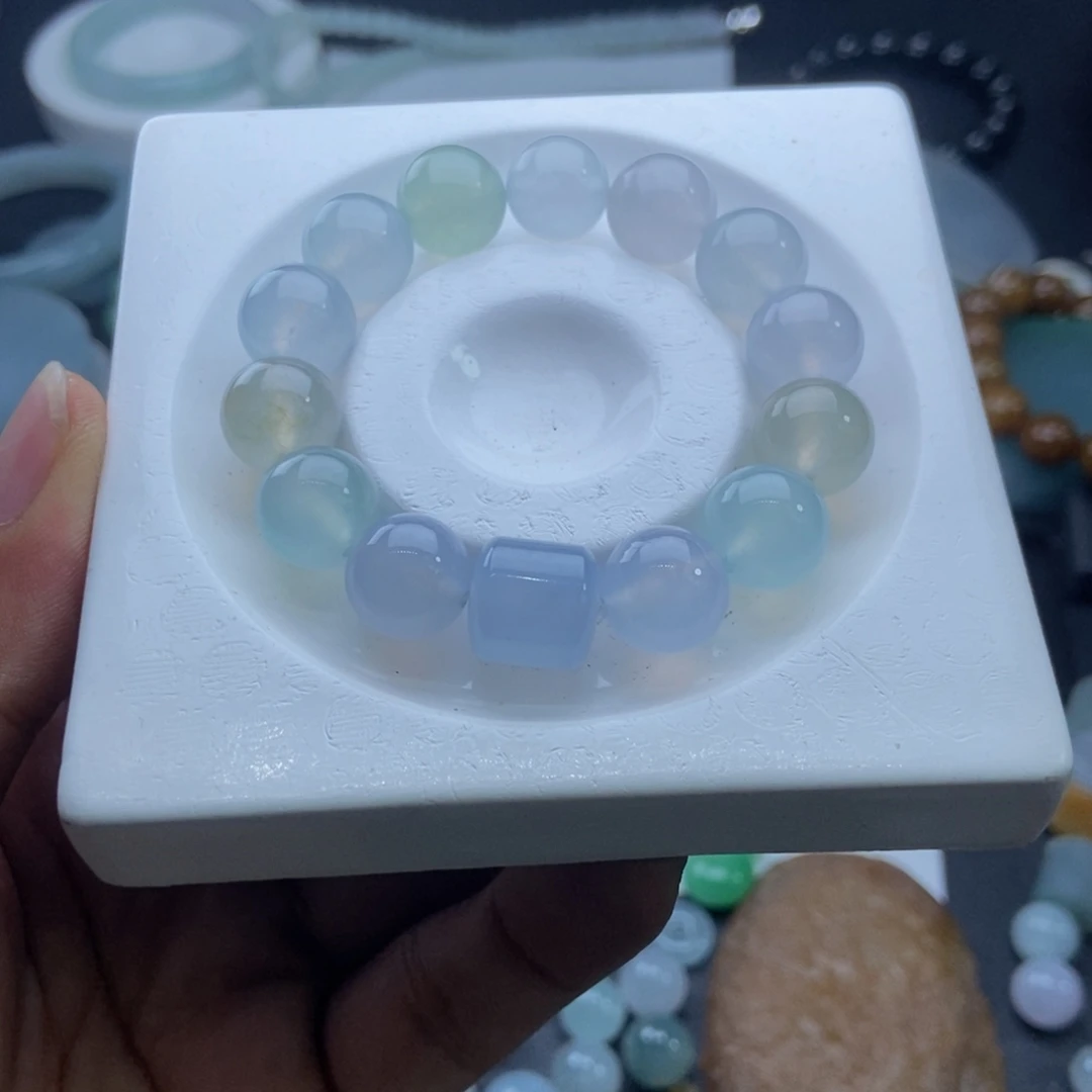 定制翡翠未镶嵌定制