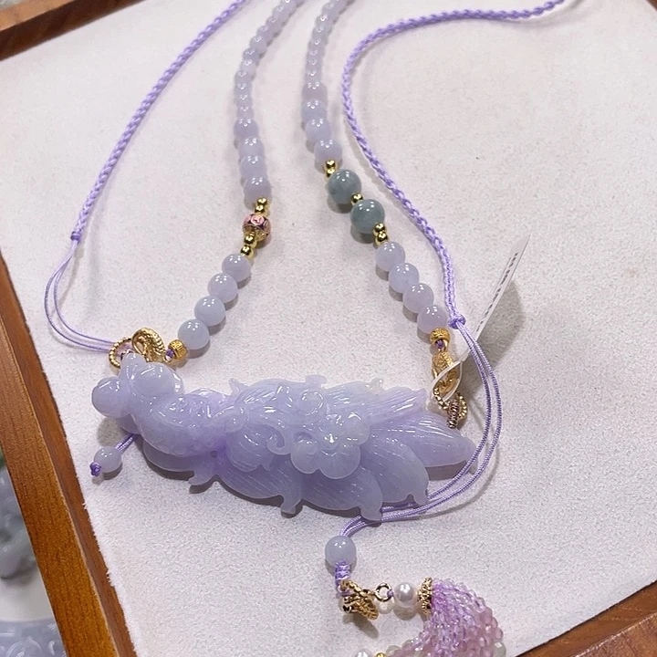 翡翠未镶嵌颈饰翡翠吊坠