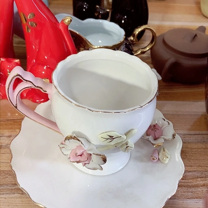 碗微瑕……………………………………2