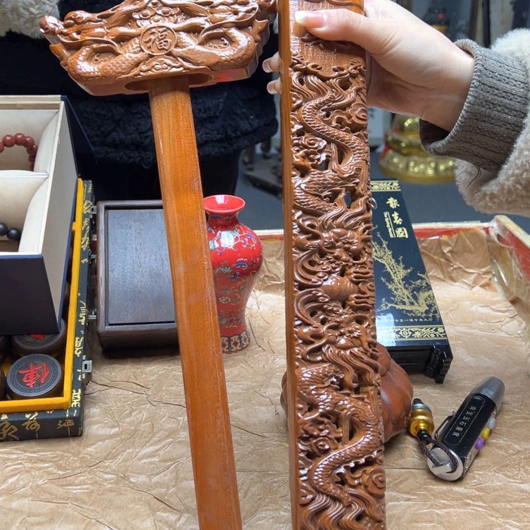 大叶紫檀（黑酸枝木类）