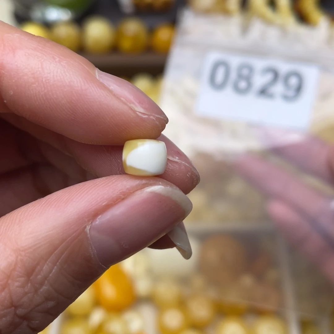 蜜蜡珠宝奇石未镶嵌7