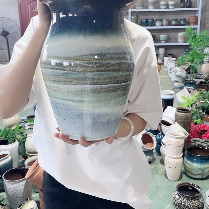 红陶瑕疵高32/20一个