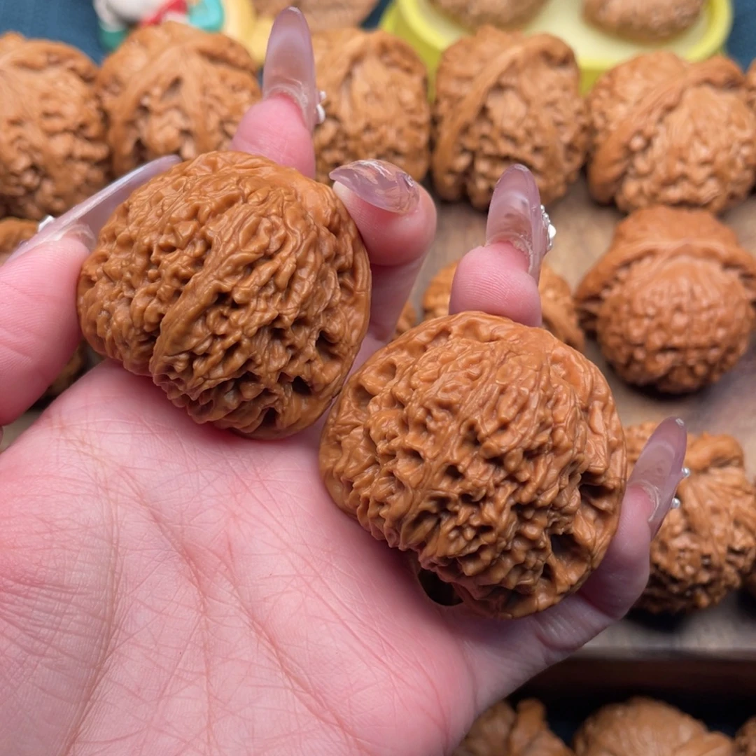 M***a文玩核桃把件全品逐鹿南疆43