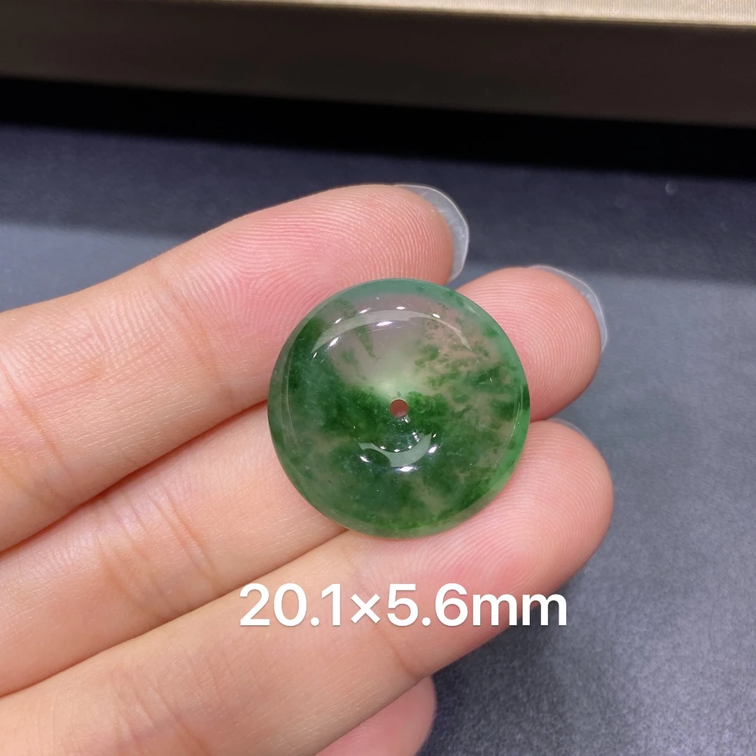 缅甸天然A货翡翠 老坑冰种灵动飘花平安扣吊坠 玉质细腻 k102