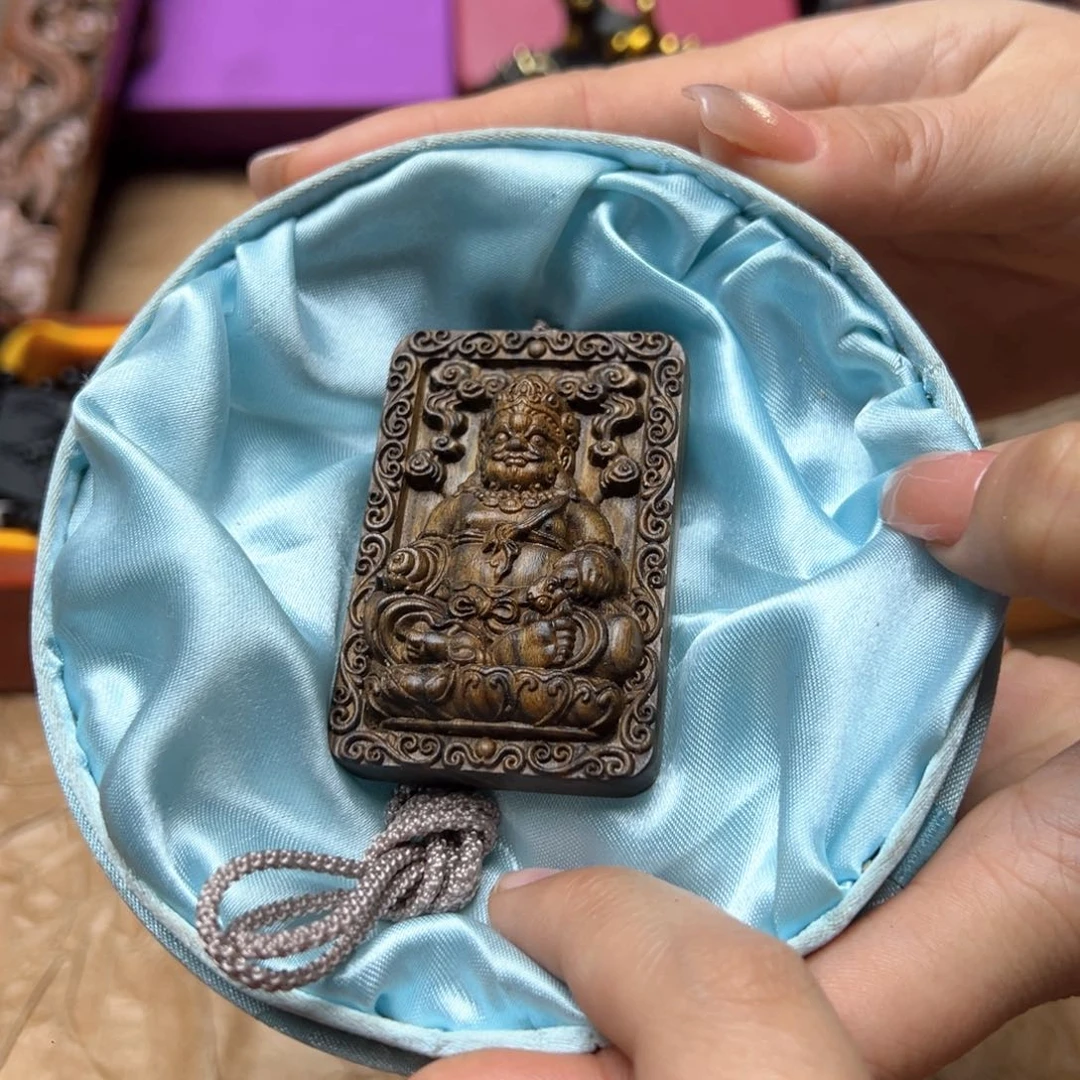 滴血莲花菩提吊坠