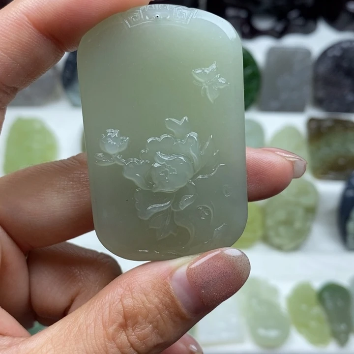 和田玉（糖玉）未镶嵌颈饰104