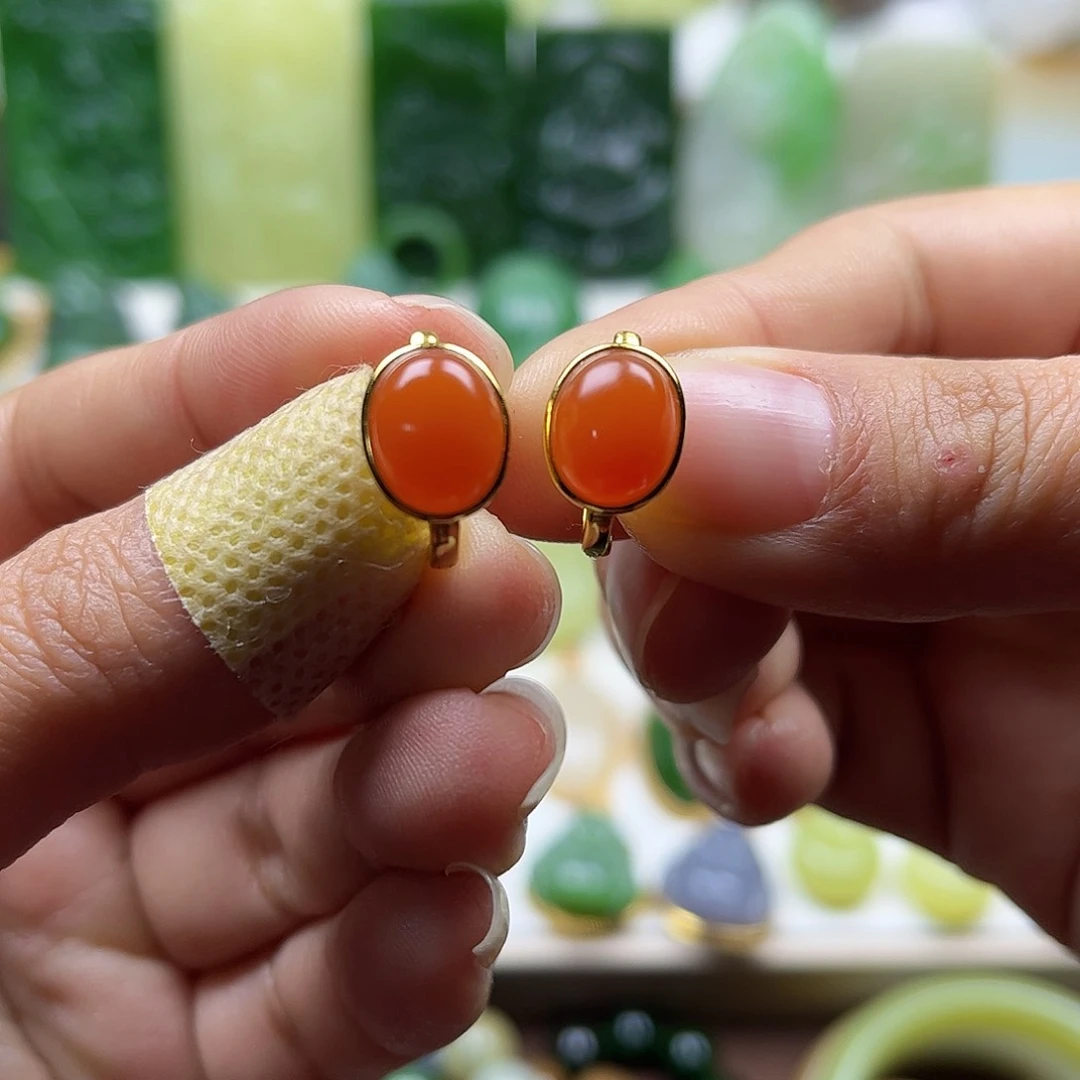 南红玛瑙耳饰银S925镶嵌万****人