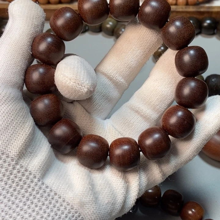 潮***!檀香木老山檀香檀香王1.5*1.6，焦糖奶甜香