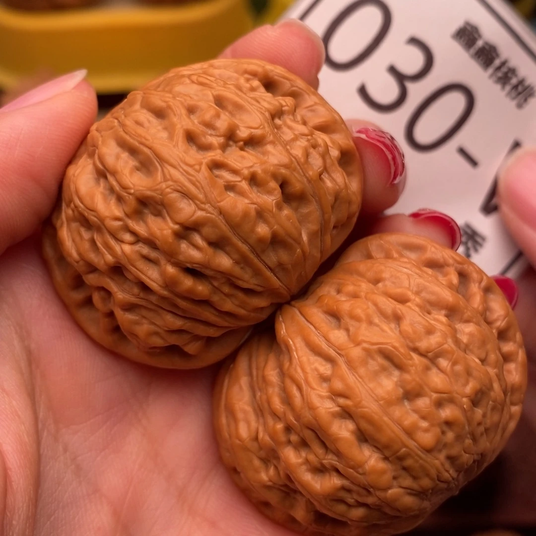 桃核把件铁锤42……