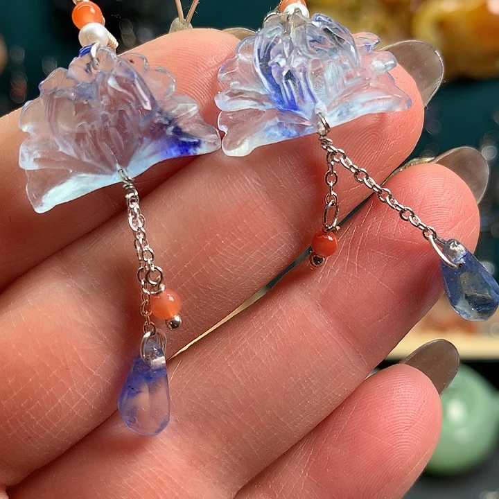 未镶嵌蛇纹石玉耳饰