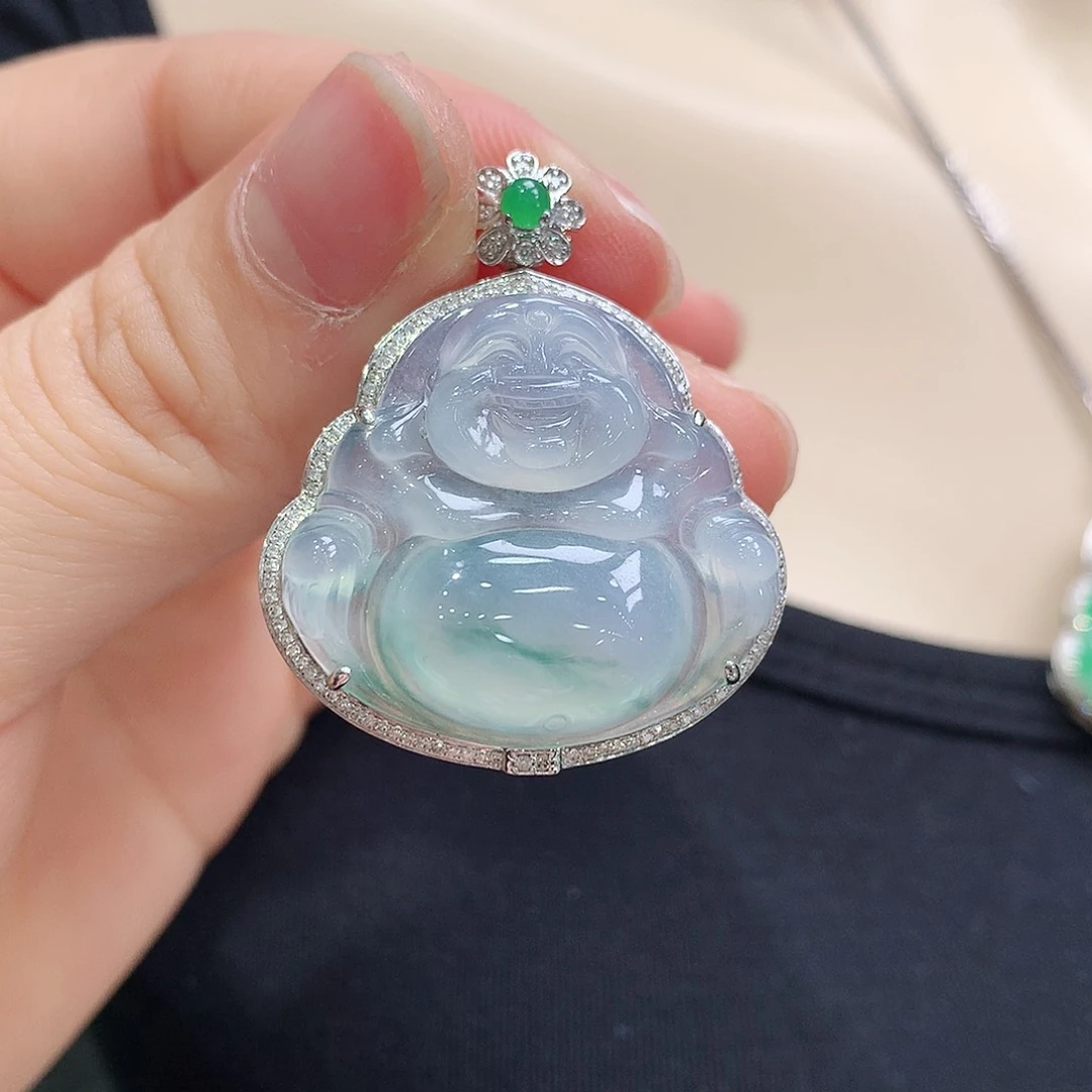 翡翠颈饰18K金镶嵌佛公