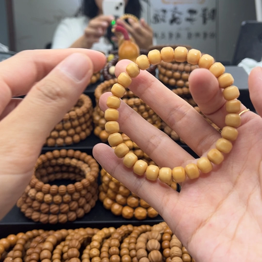 文玩核桃吊坠新器兴龙脊菩提