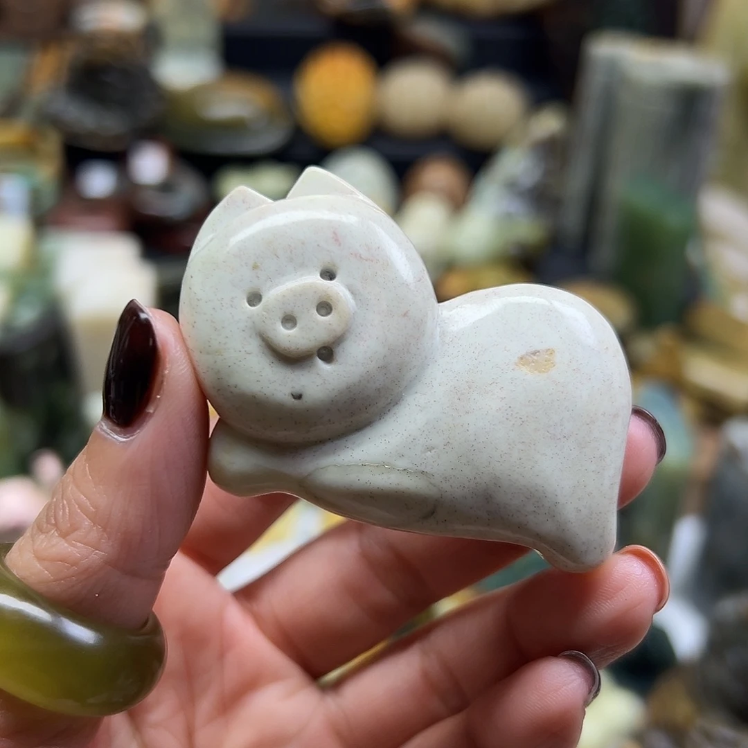 s***.岫玉未镶嵌颈饰辽阳粉猪