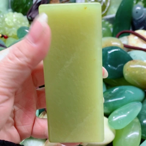 蛇纹石玉未镶嵌手把件