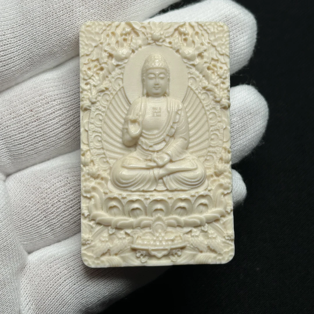 PDB19 只做天然猛犸牙 大日如来 约长度60*宽度37.3*厚度9.3mm