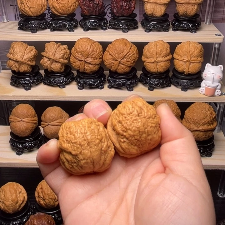 文玩核桃吊坠30w天顶蟾