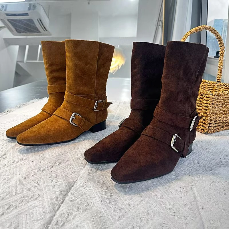 名新款复古绒面短靴2025秋冬洋气马丁靴休闲尖头西部牛仔扣女靴潮