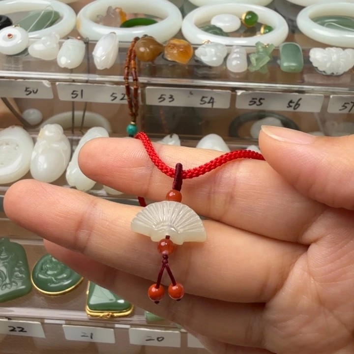 手链未镶嵌和田玉扇坠