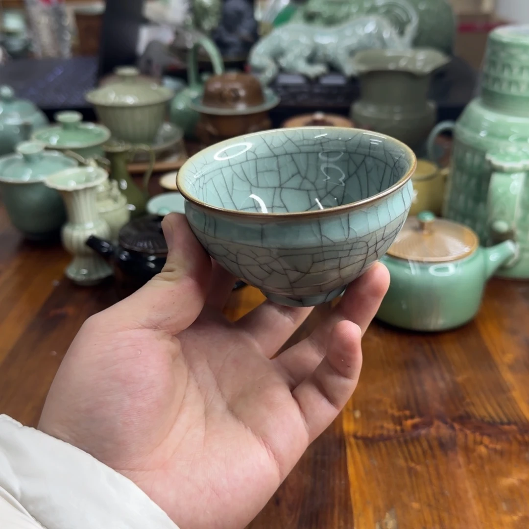 小仲龙泉青瓷微瑕8055