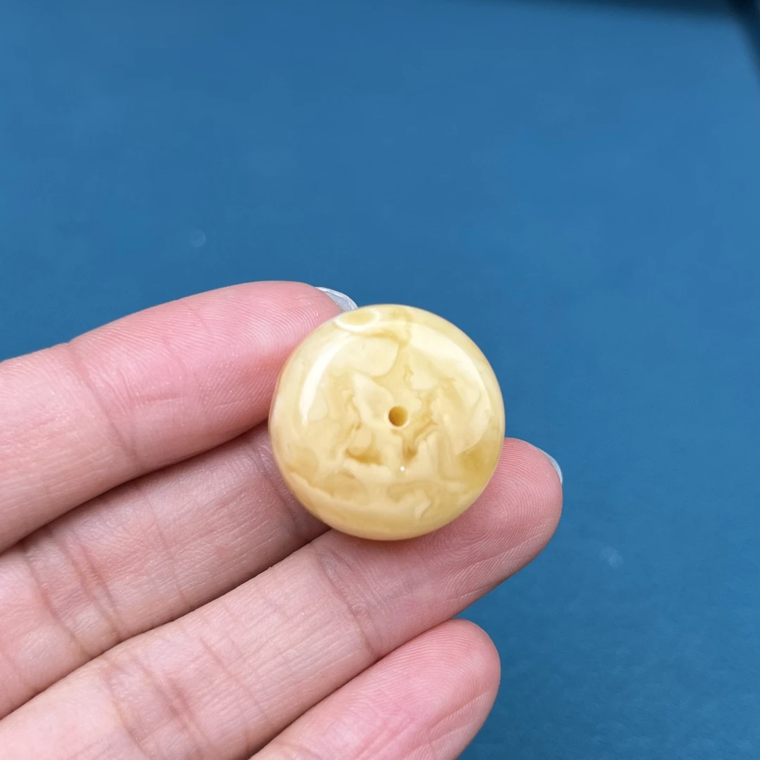 Y1242天然原矿蜜蜡鸡油黄墩子21*11mm3.7克抖音基地质检发货