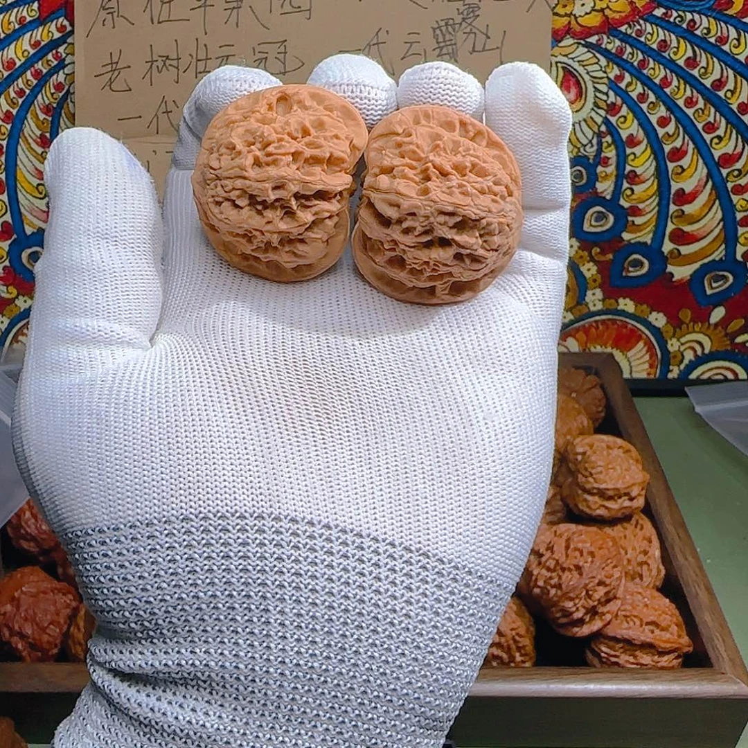 文玩核桃吊坠一代龙洞峪