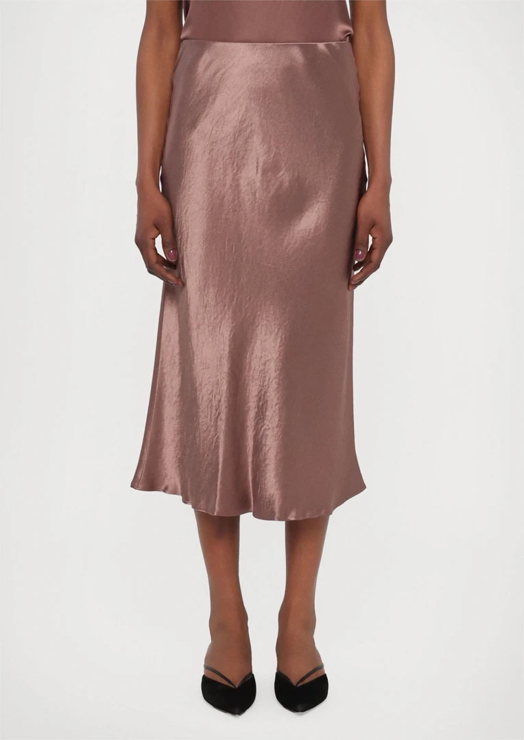 未使用 MaxMara 全新2025年新款纯色中腰长款醋酸弹力半身裙