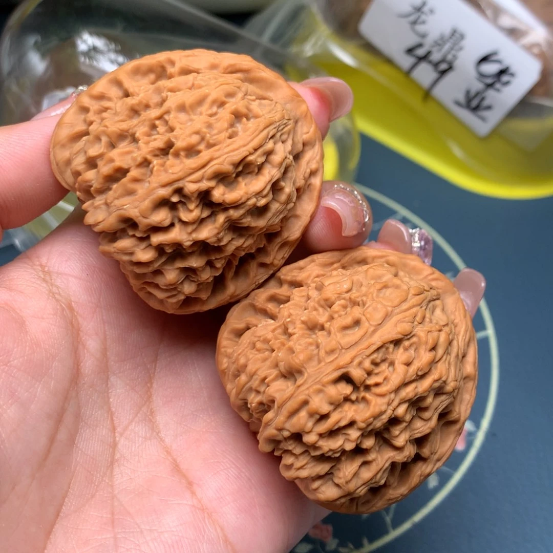 桃核把件45-23935-008