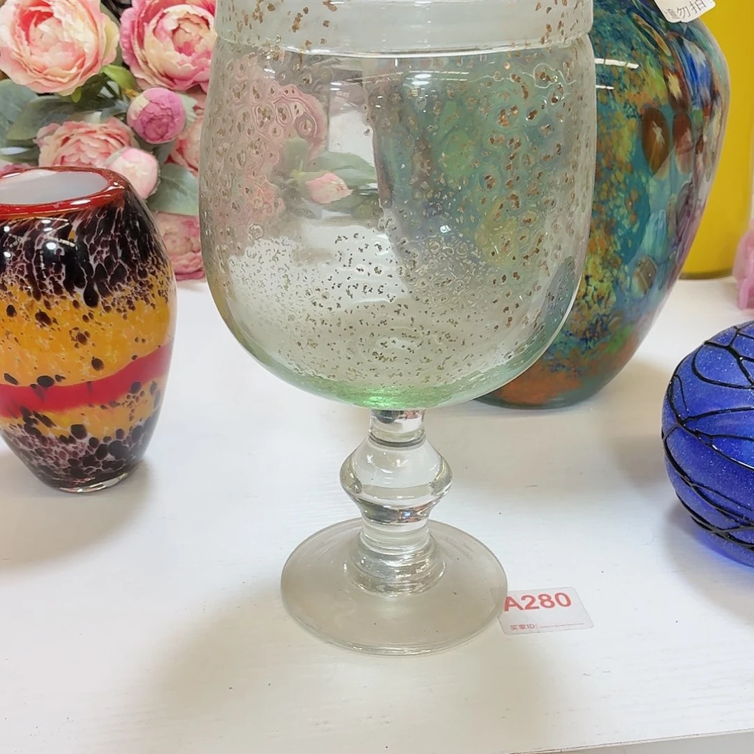 琉璃花瓶高度27厘米左右11厘米