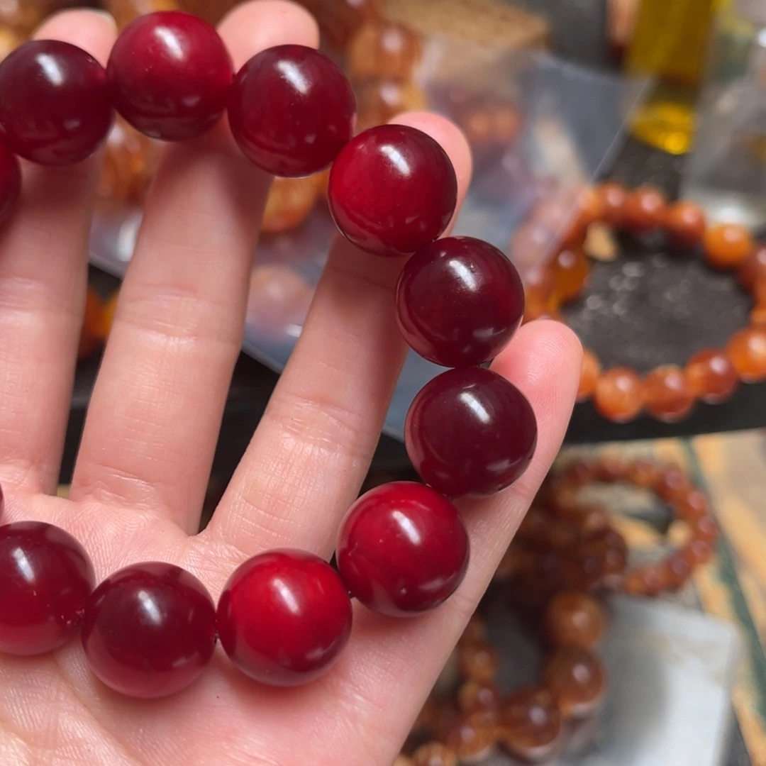 海***空松木（琥珀木）手串/手链1.9包浆红色13颗