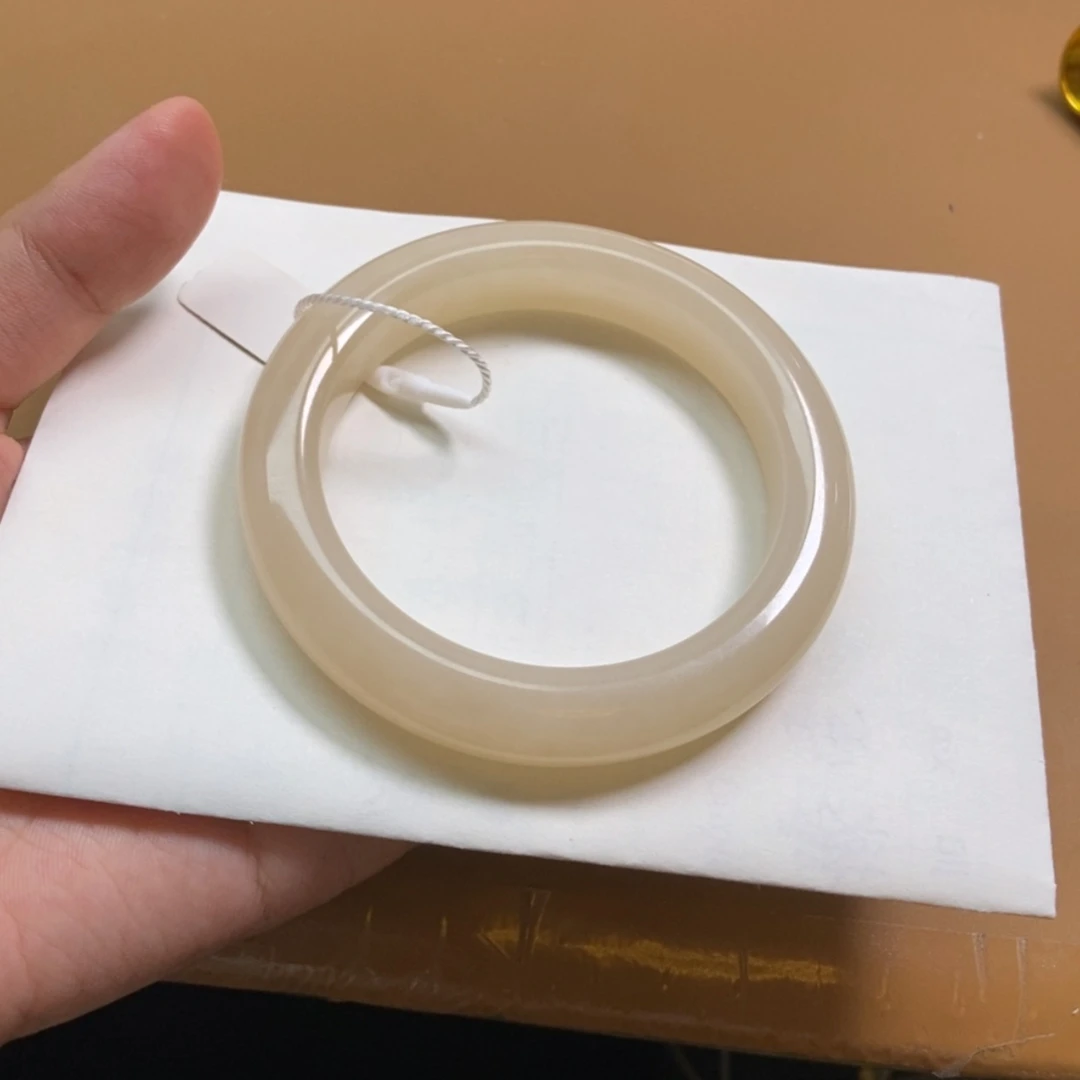 【闪购商品】和田玉手镯未镶嵌57+