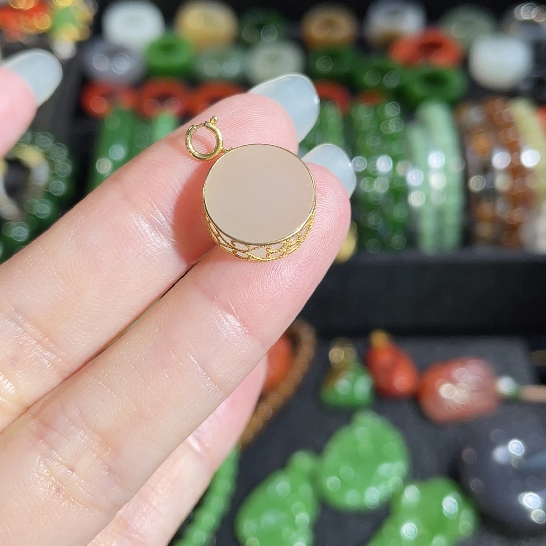 和田玉18K金镶嵌吊坠(不含链)藕粉小提溜吊坠