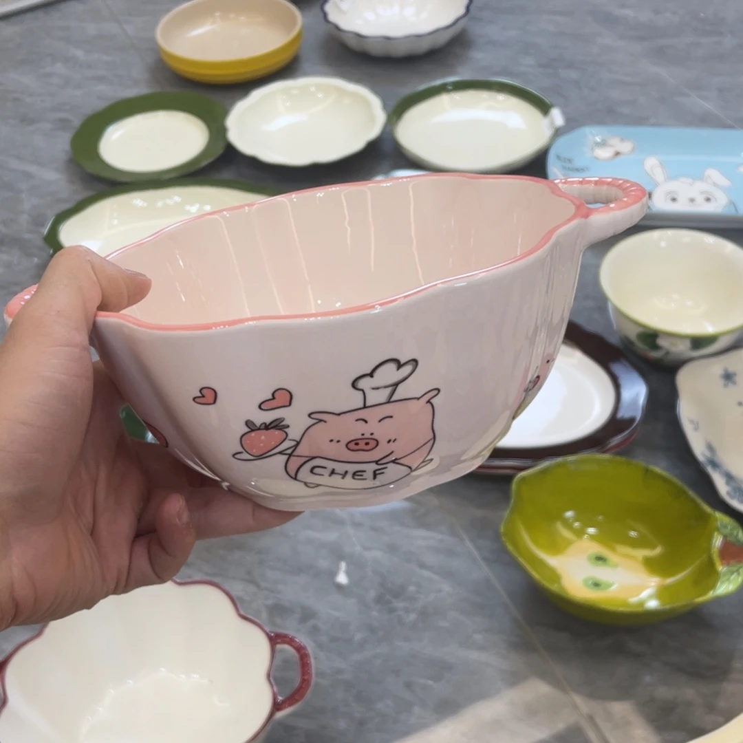 陶瓷微瑕餐具介意勿拍，满18飞！