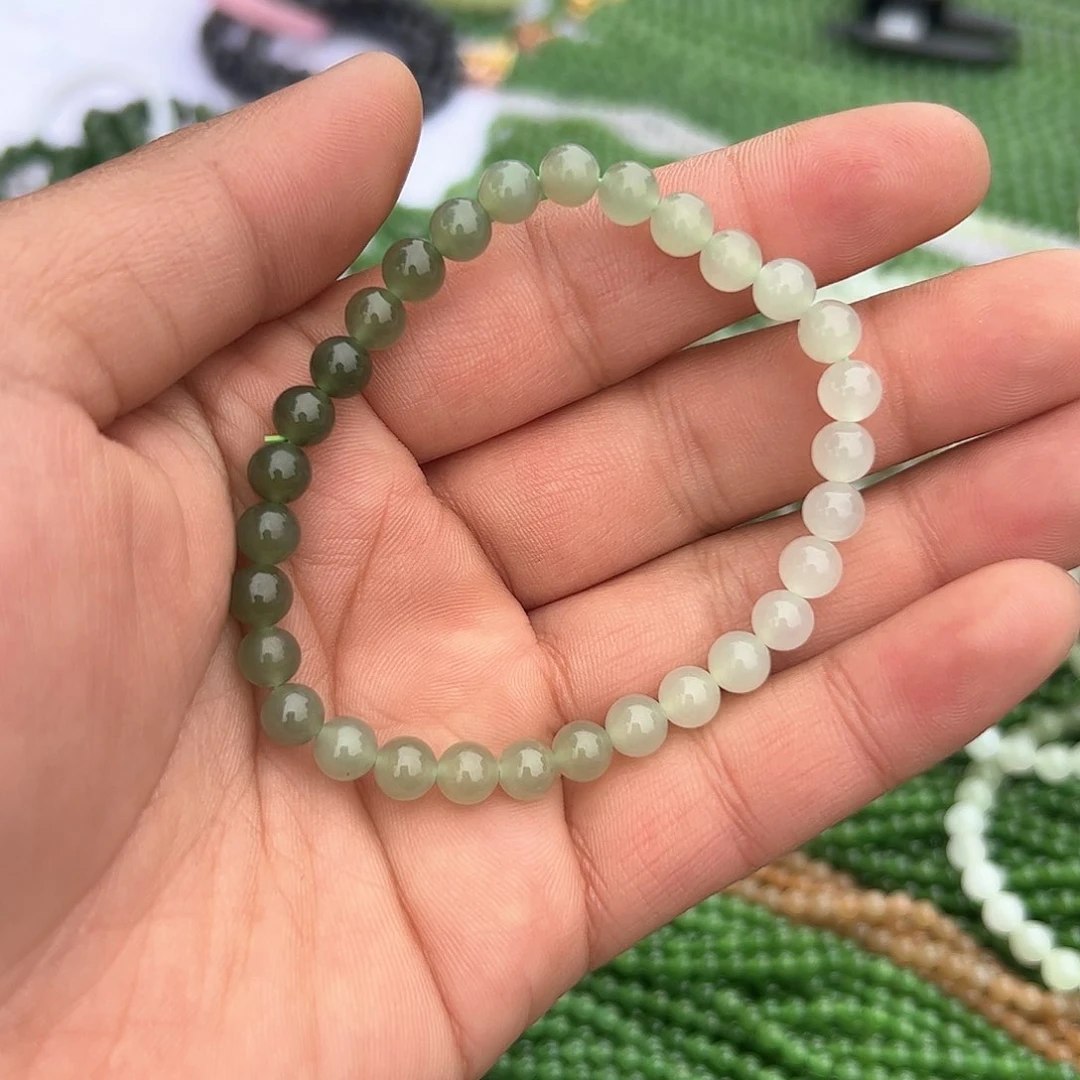 和田玉颈饰未镶嵌宇****脑