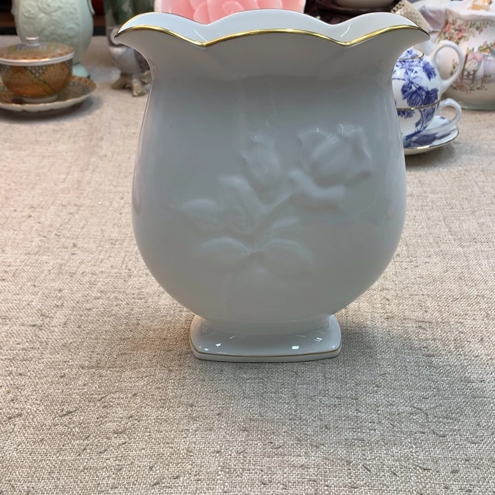 金瓷阁家的美丽瓷器