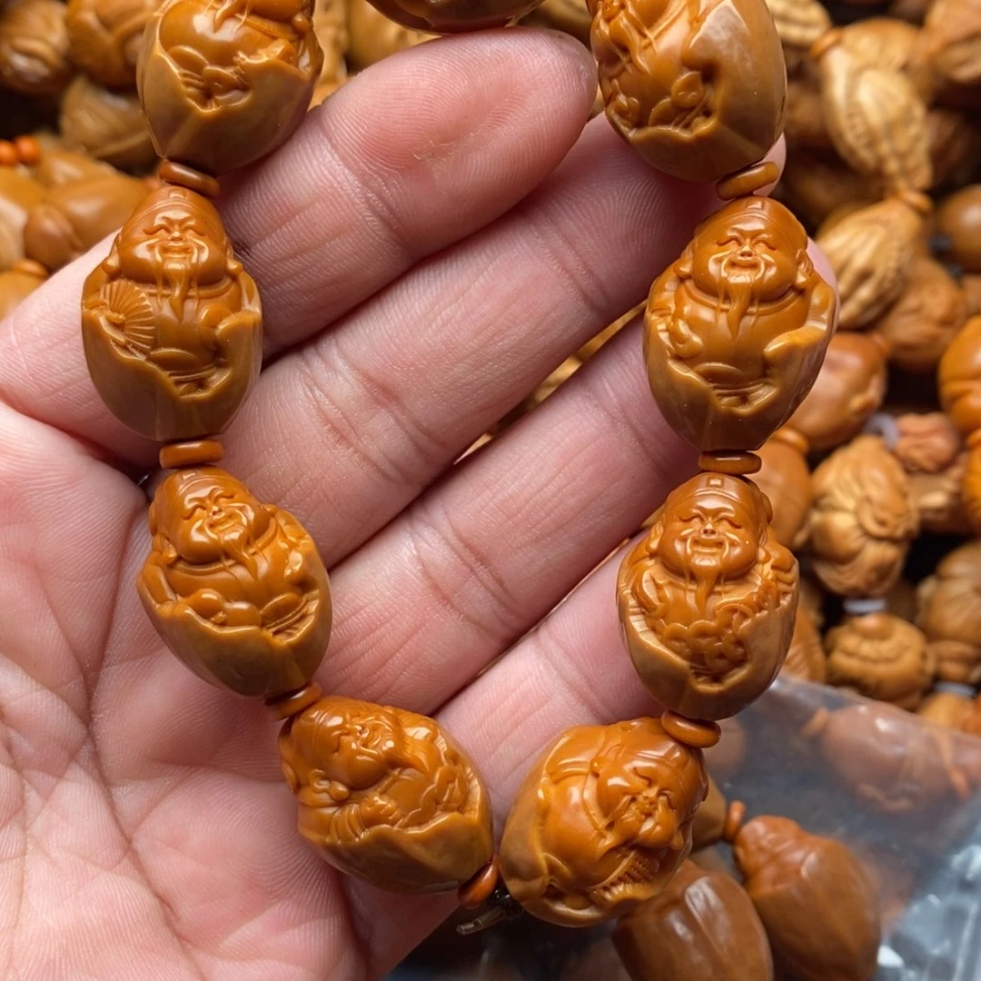 橄榄核手串包衣财神