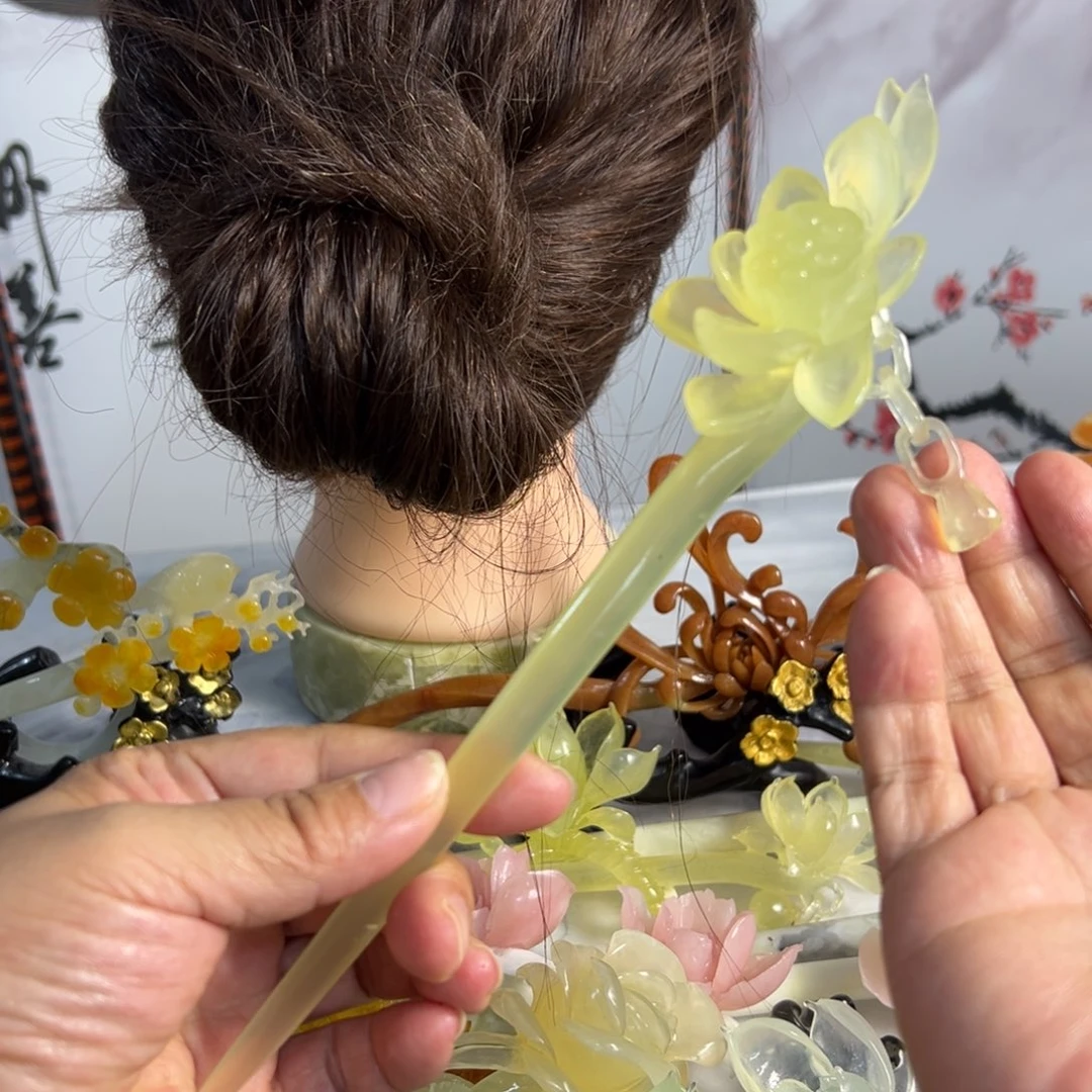 草***莓定制蛇纹石玉毛货发饰