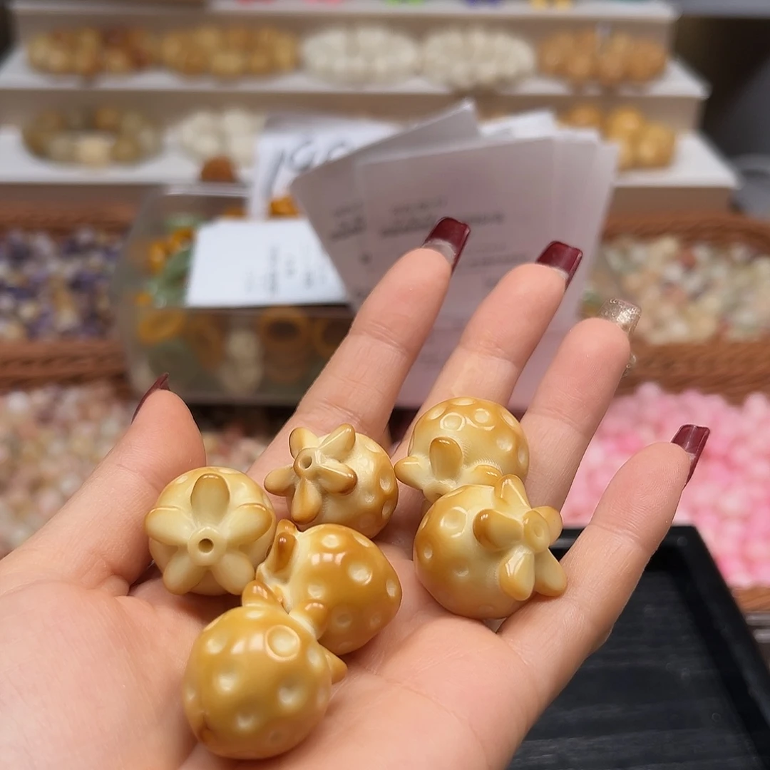 手串菩提根/象牙果微瑕炭烤草莓6颗有裂