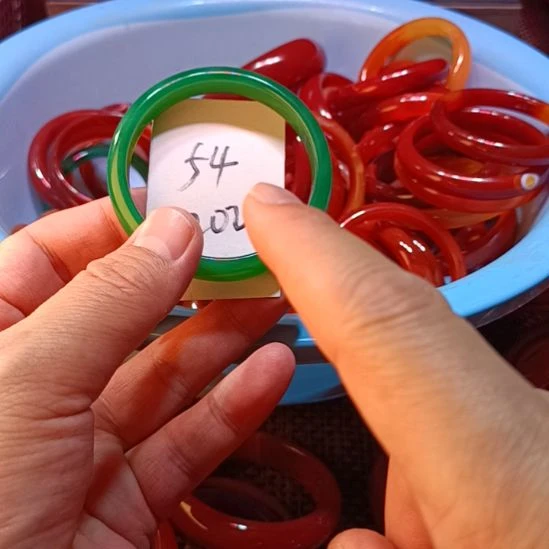 玛瑙/玉髓未镶嵌手镯