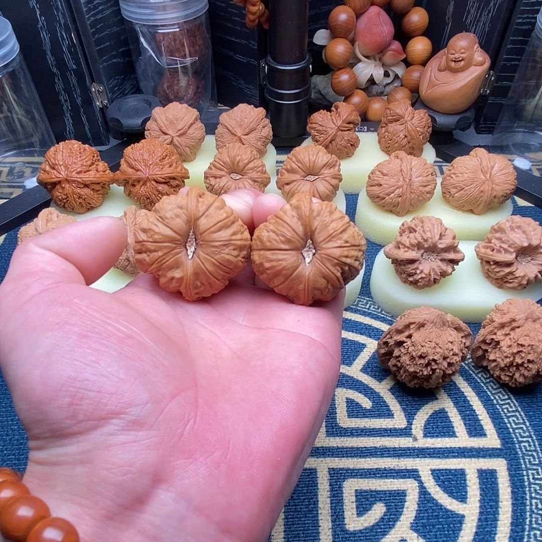 *****文玩核桃吊坠南瓜墩41尺全品